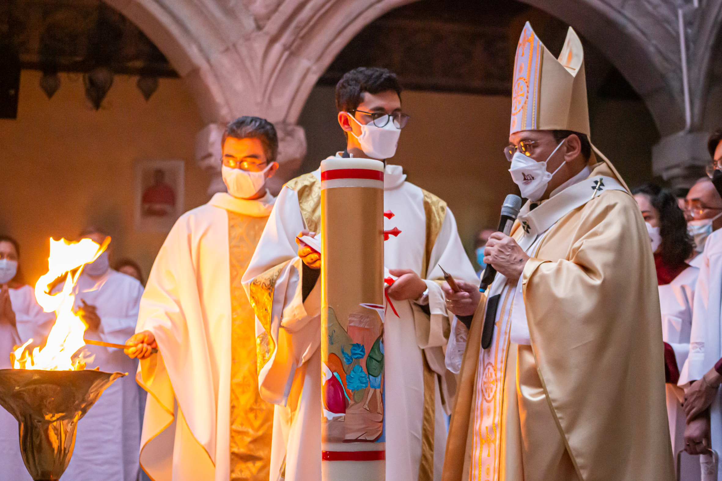 Homilía en la Vigilia Pascual en la noche santa
